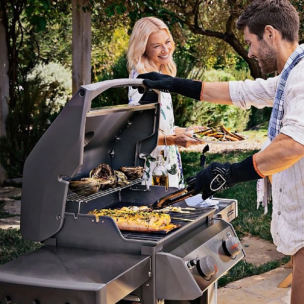 Weber Spirit II E-210 GBS Gas Barbecue 2 Weber Spirit II E-210 GBS Gas Barbecue - Image 2